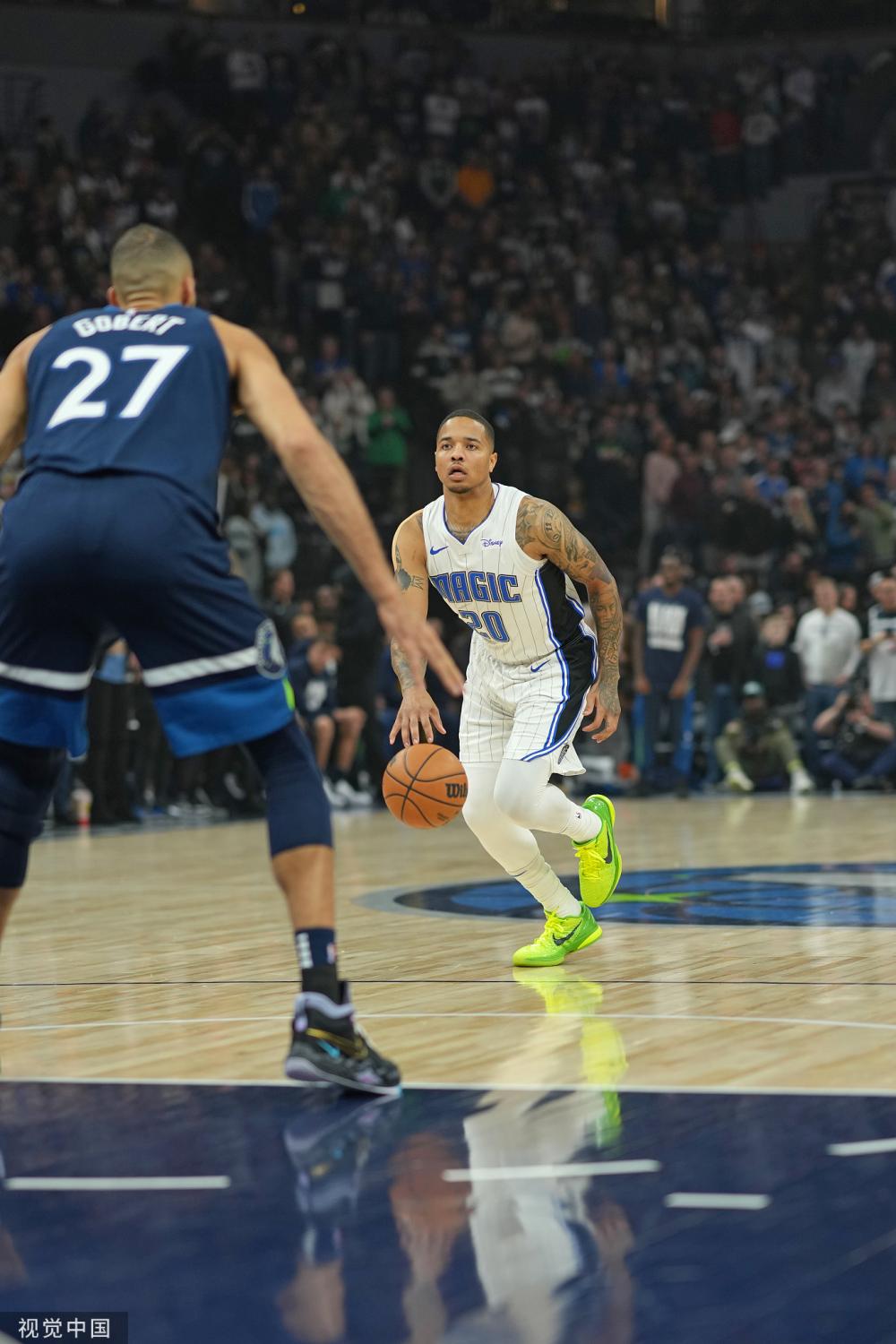 他们充分发 他们充分发